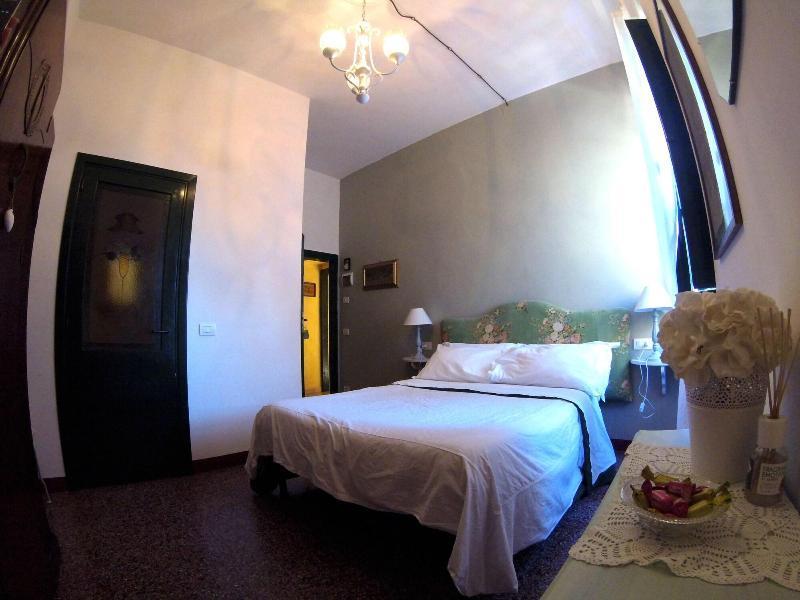 La Casa Dei Carrai Panzió Pitigliano Kültér fotó